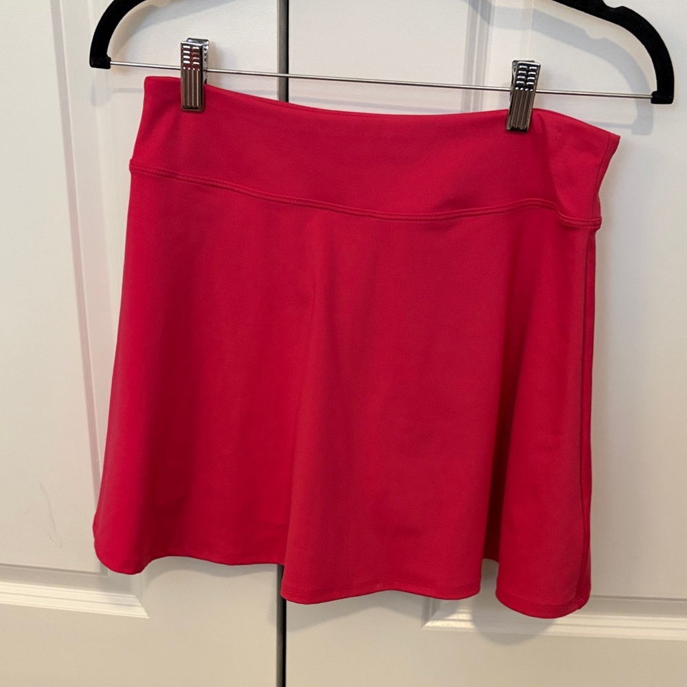 Tommy Bahama Women's Pink Skirt w shorts under attached